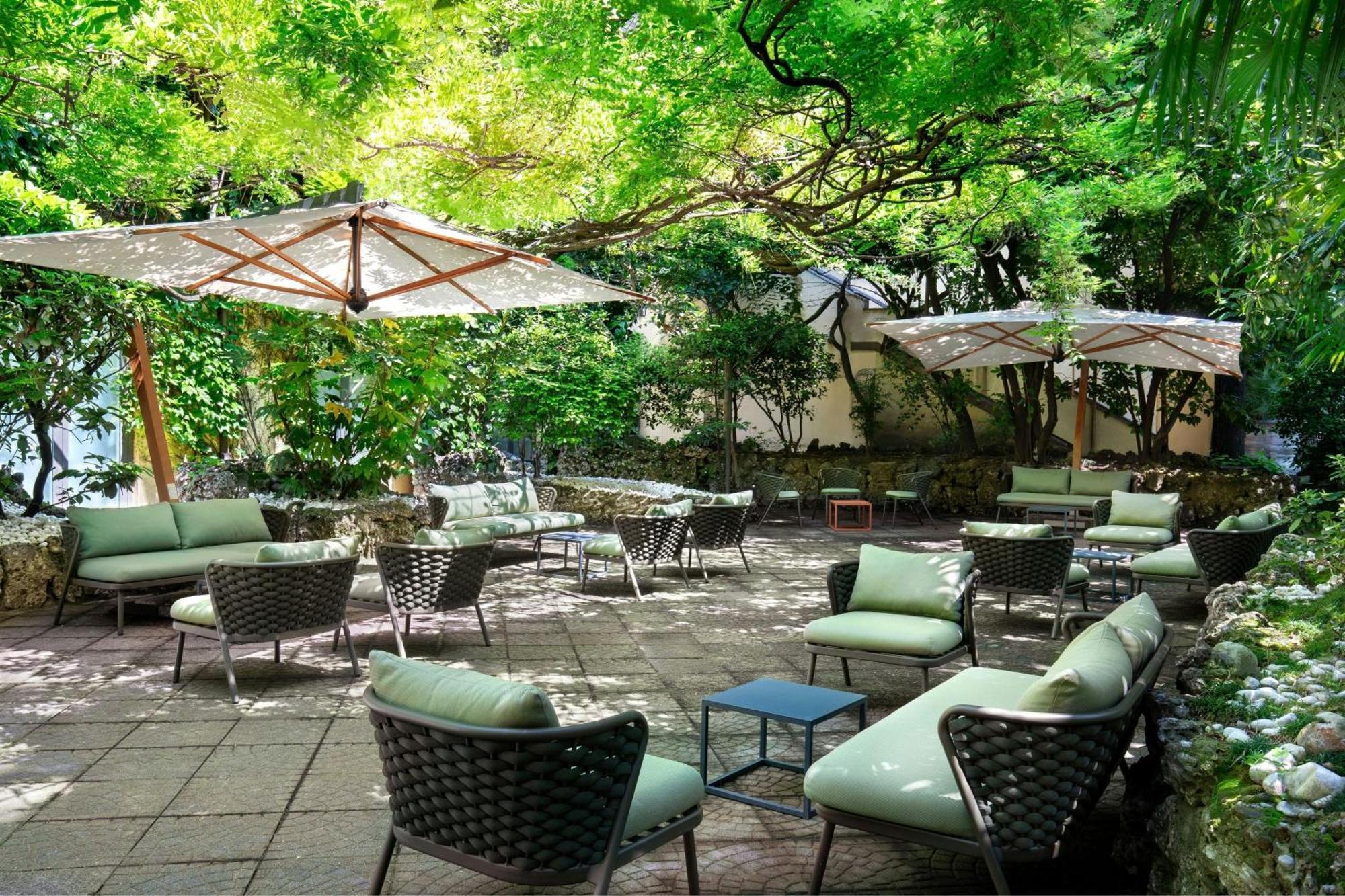 Sheraton Diana Majestic Милано Екстериор снимка